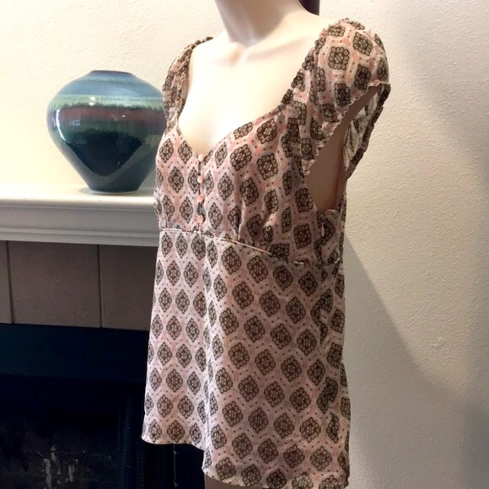Pink top from Loft - Picture 2 of 8